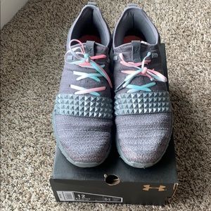 UA C1N TR cam Newton trainers